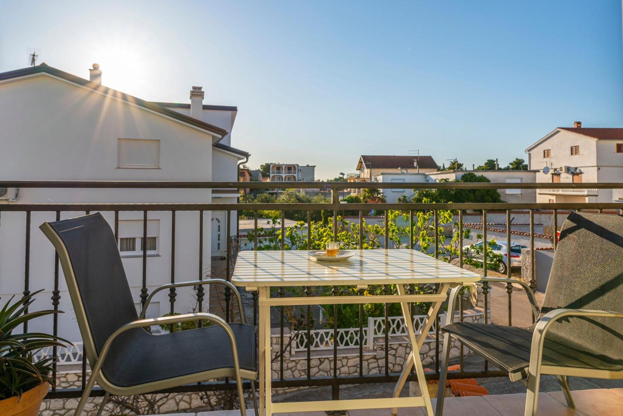 Charming Tale Apartments Modun19 Pirovac Quarto foto